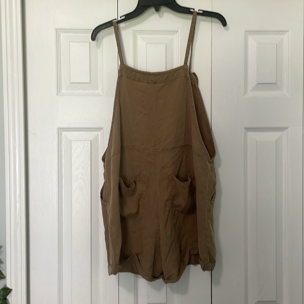 Overall romper - Picture 7 of 7